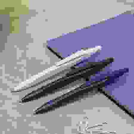 Ручка шариковая автоматическая Schneider "Reco" черная, 1,0мм, корпус белый