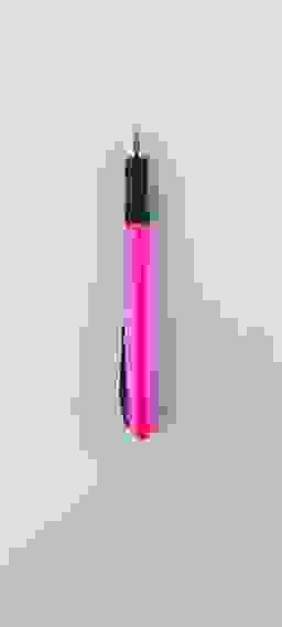 Ручка перьевая Schneider "Wavy A" грип, розовый корпус, европодвес